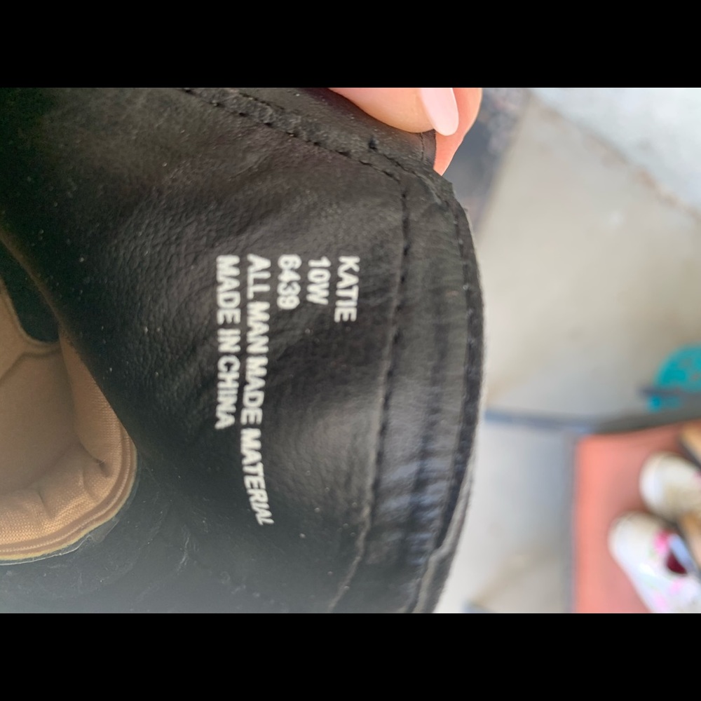 Booties - Picture 5 of 5